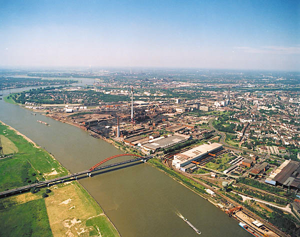 Luftbild Rhein